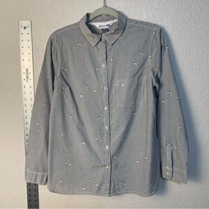 Old Navy Casual Button Down Shirt with lama’s all over.